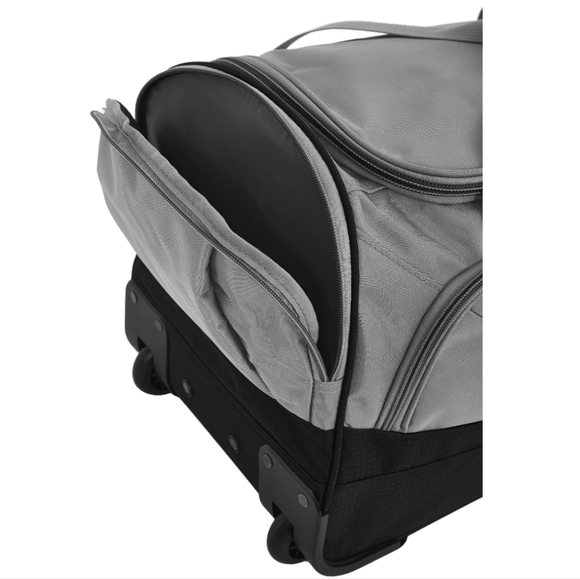 ✨🆕✨ Wrangler 21" Rolling Duffel - Picture 3 of 5